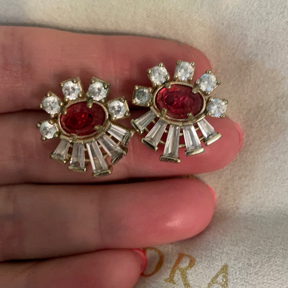 Kendra Scott earrings